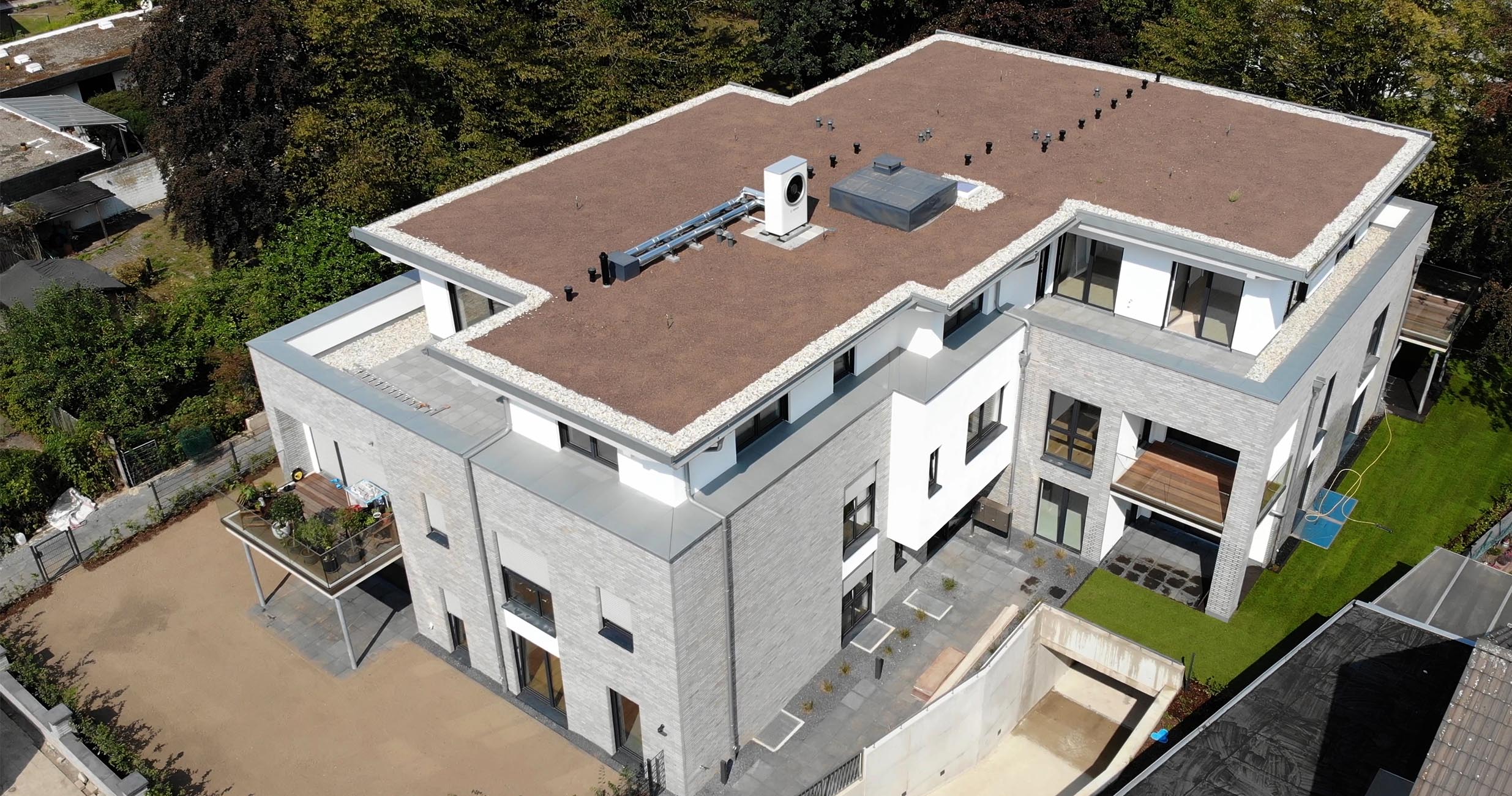 Mehrfamilienhaus mit Tiefgarage